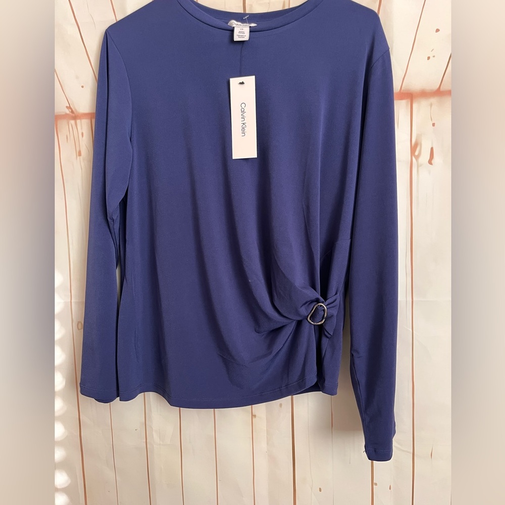Calvin Klein Women's Elegant Navy Blouse